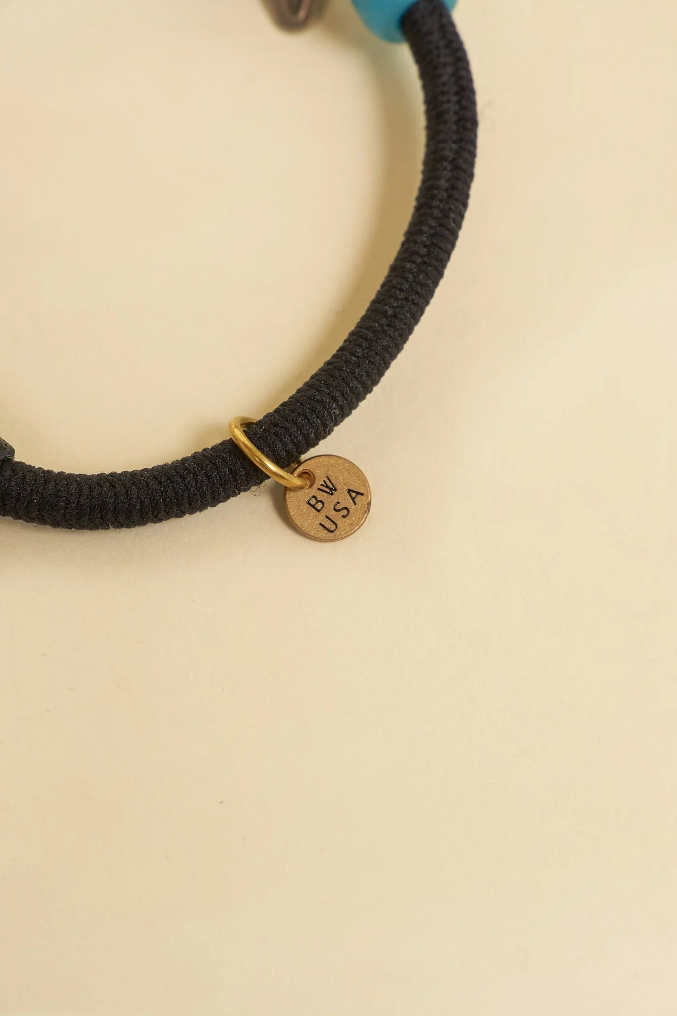 Button Works U.S.A. Star Concho Gum bracelet - Black - Image 4