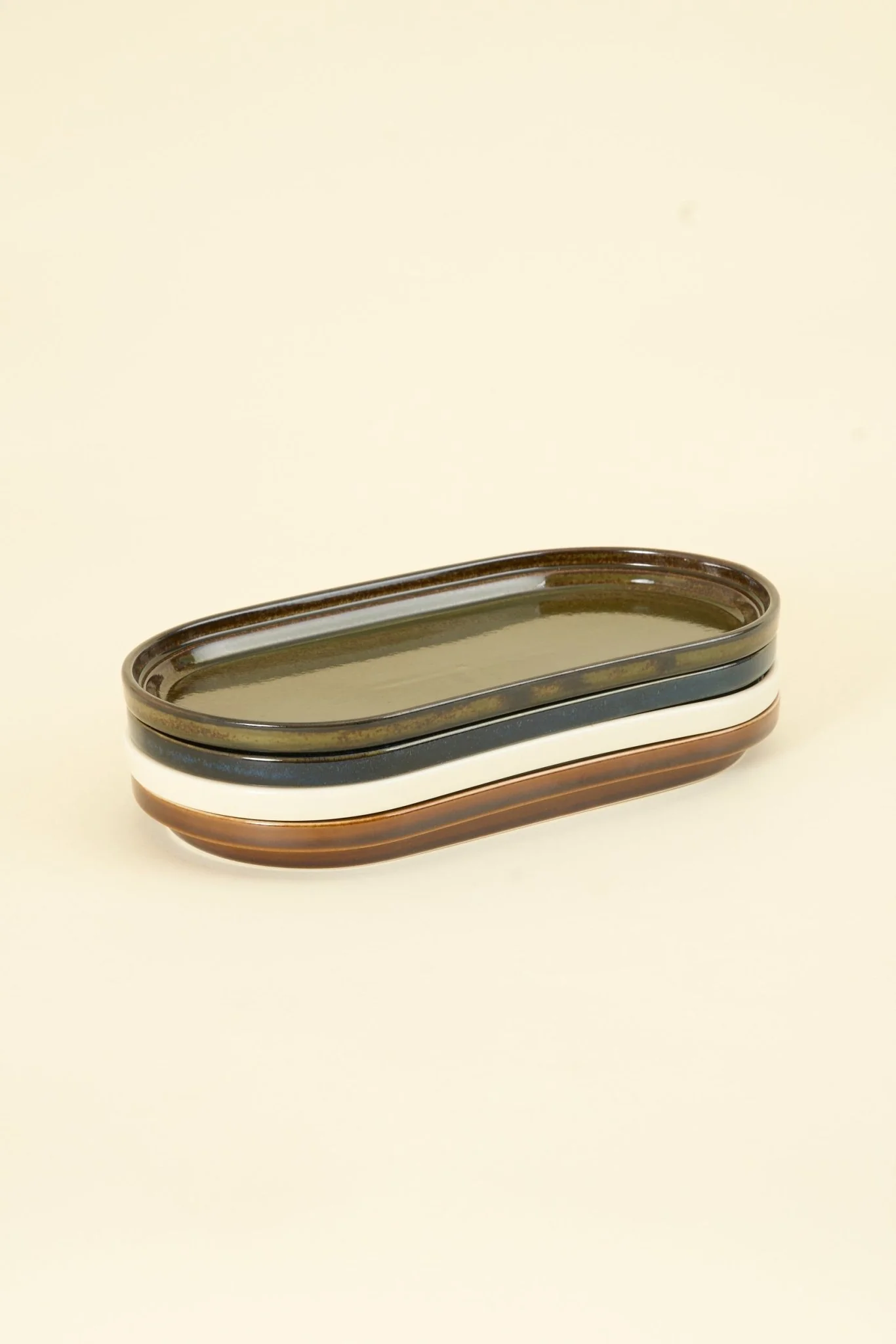 CHIPS Inc. Smith Stacking Oval Plate - Navy - Image 6