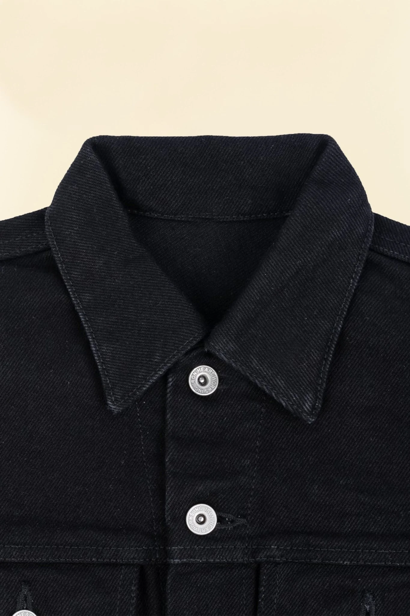 Iron Heart 21oz Selvedge Denim Modified Type III Jacket - Superblack (Fades To Grey) - Image 3