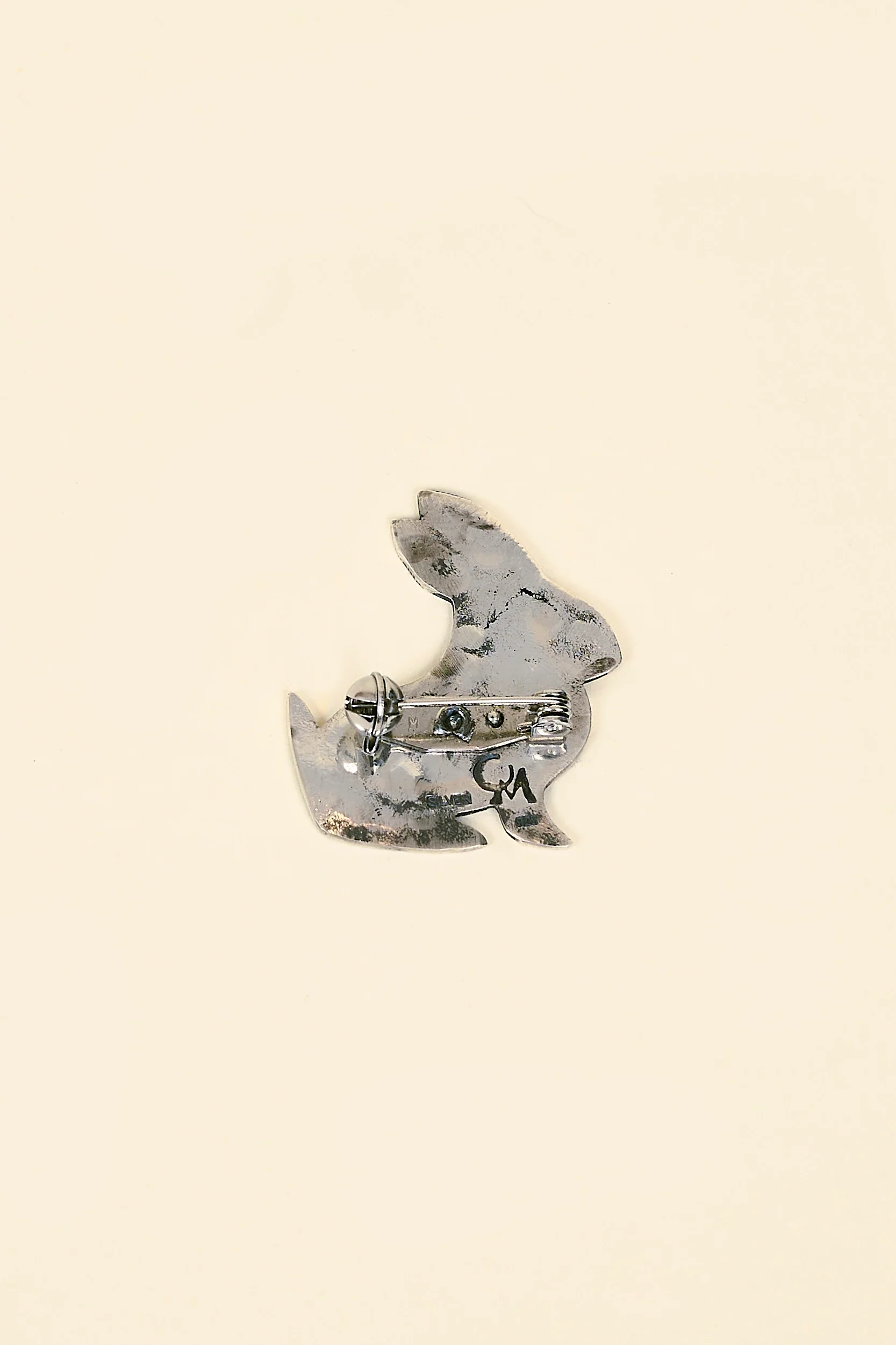 Munqa Rabbit Pin - Image 2