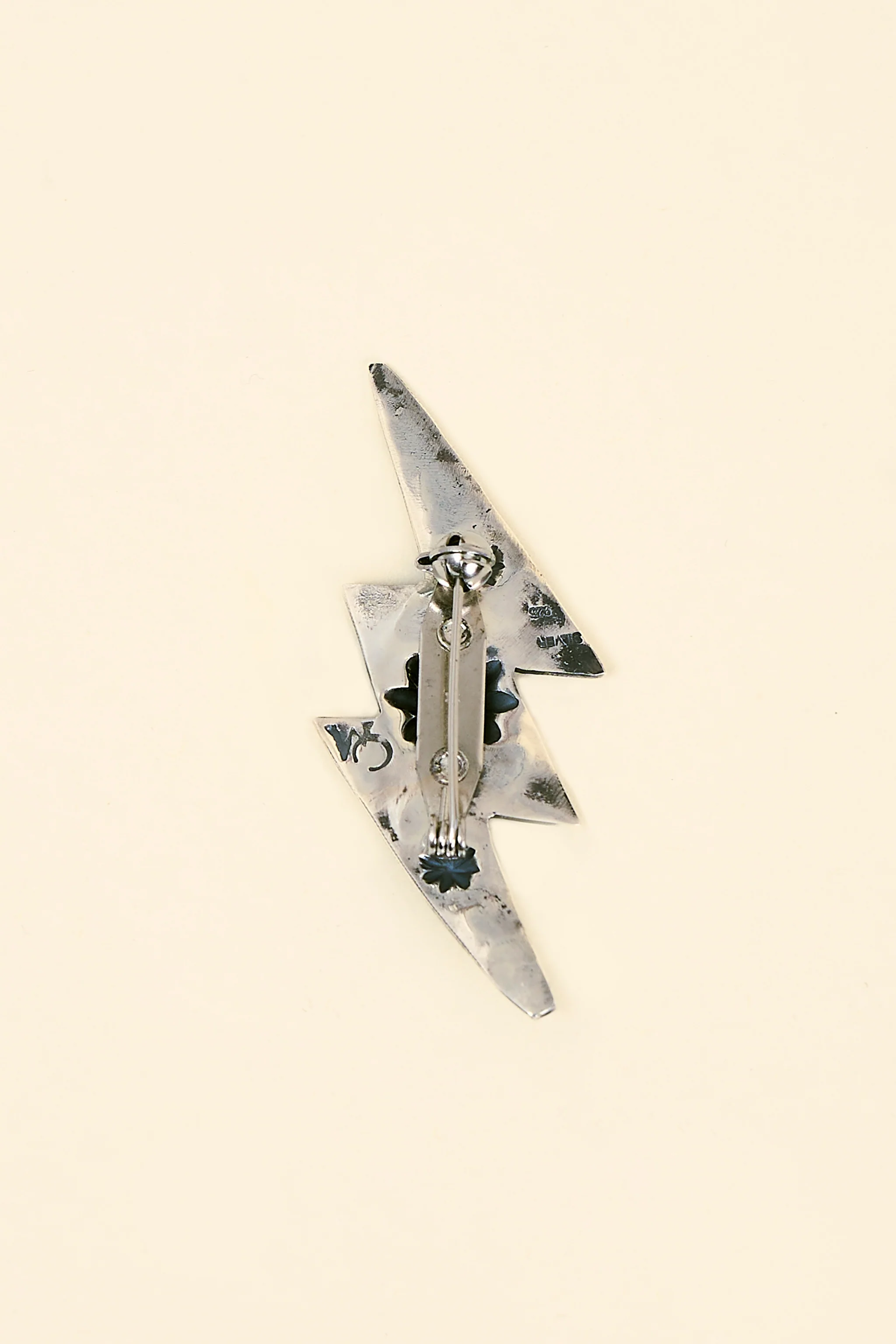 Munqa Thunder Brooch - Image 2